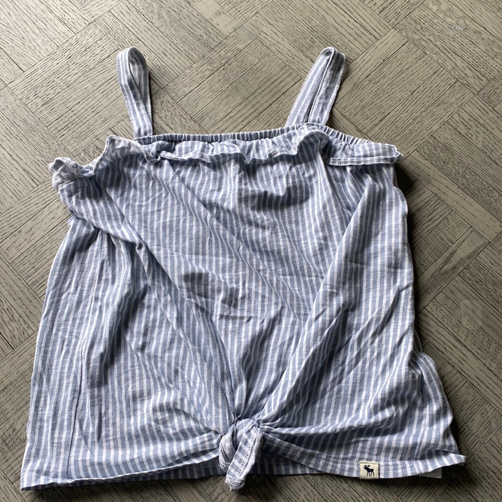 Abercrombie blue and white striped tank.